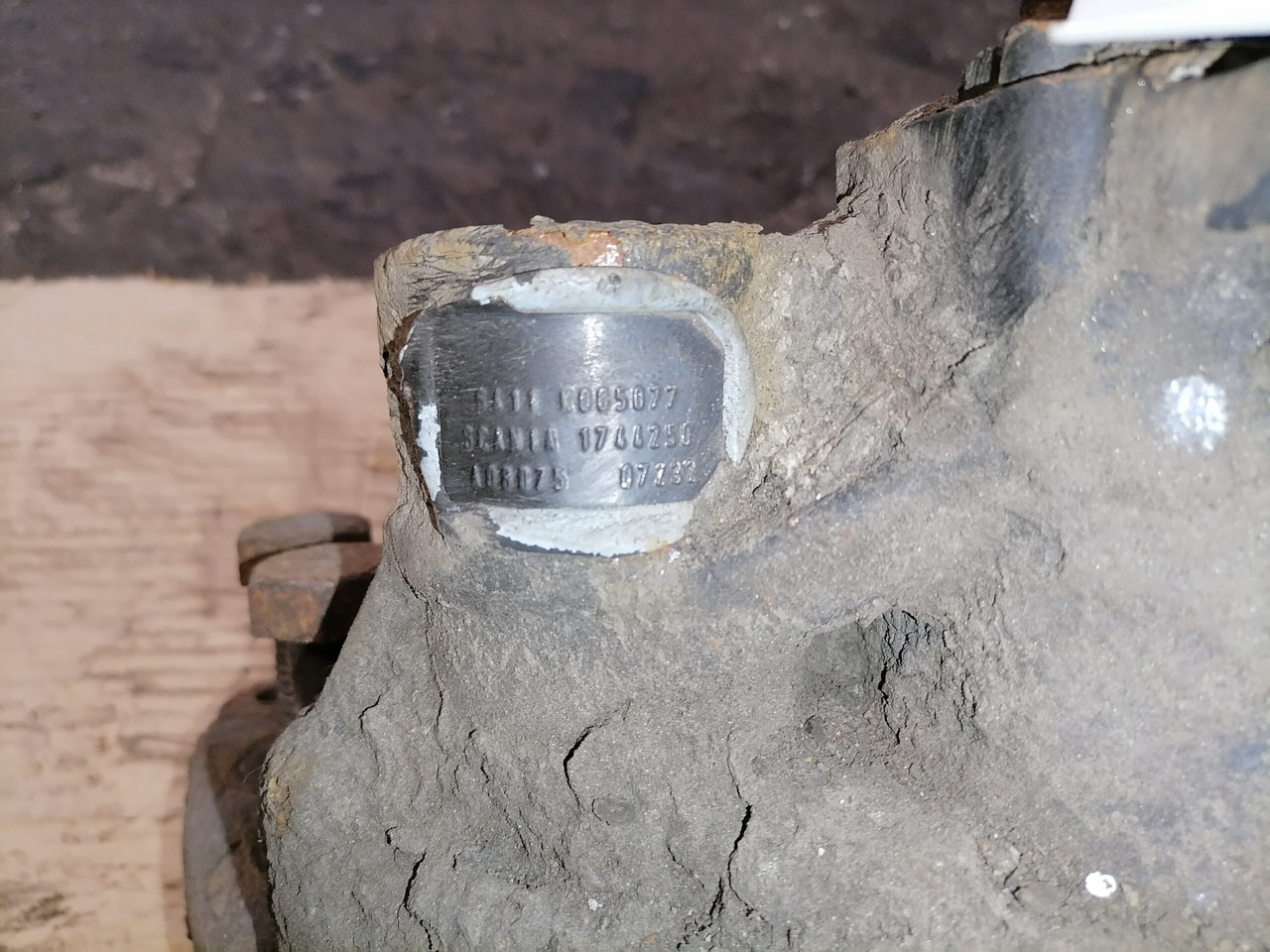 Scania Brake caliper 1744250 - Zavorni deli za Tovornjak: slika 4 Scania Brake caliper 1744250 - Zavorni deli za Tovornjak: slika 4