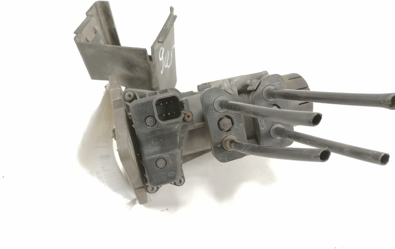 Scania Brake pressure control 1867518 - Zavorni ventil za Tovornjak: slika 4 Scania Brake pressure control 1867518 - Zavorni ventil za Tovornjak: slika 4