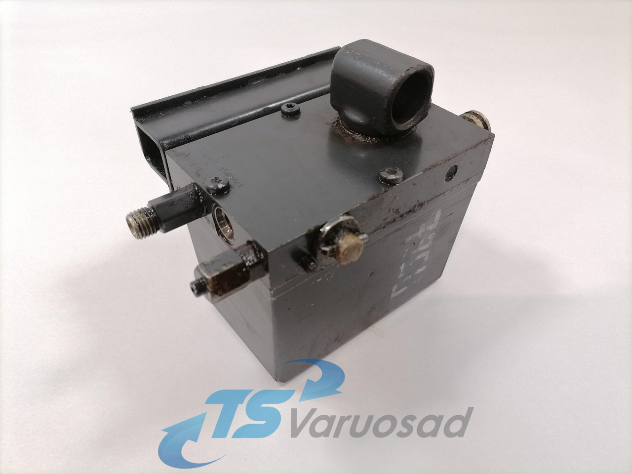 Scania Cab tilting pump 1549741 - Vzmetenje kabine za Tovornjak: slika 4 Scania Cab tilting pump 1549741 - Vzmetenje kabine za Tovornjak: slika 4