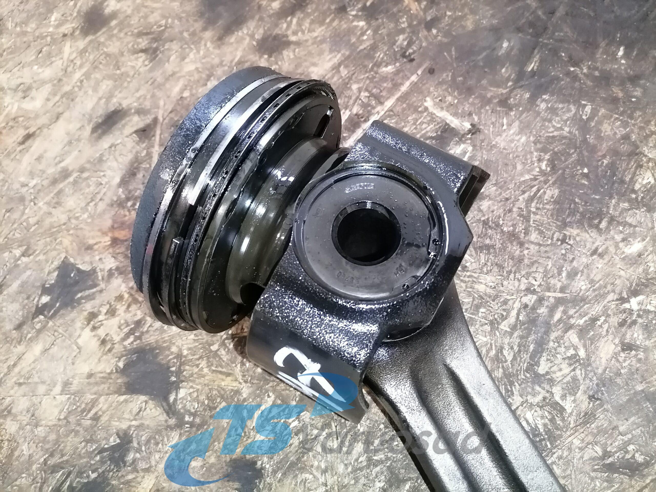 Scania Connecting rod + piston 2263286 - Bati/ Obroči/ Puše za Tovornjak: slika 5 Scania Connecting rod + piston 2263286 - Bati/ Obroči/ Puše za Tovornjak: slika 5