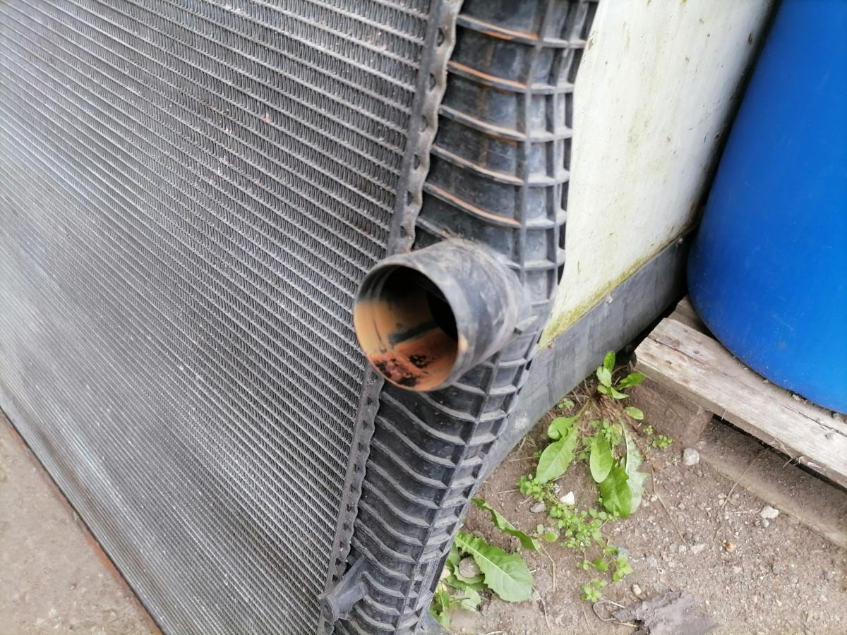 Scania Cooling radiator 1781365 - Hladilnik motorja za Tovornjak: slika 5 Scania Cooling radiator 1781365 - Hladilnik motorja za Tovornjak: slika 5