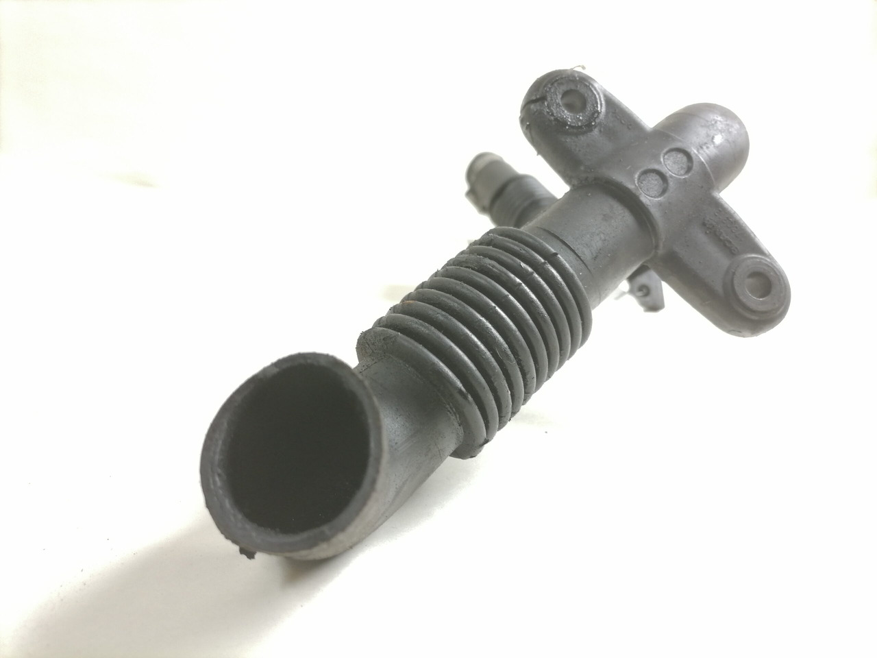 Scania Crankcase Ventilation Pipe 1527683 - Karter za Tovornjak: slika 2 Scania Crankcase Ventilation Pipe 1527683 - Karter za Tovornjak: slika 2