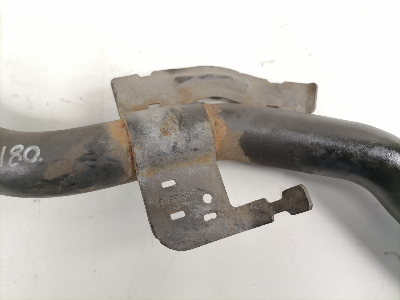 Scania EGR cooler pipe 1918955 - EGR hladilnik za Tovornjak: slika 4 Scania EGR cooler pipe 1918955 - EGR hladilnik za Tovornjak: slika 4