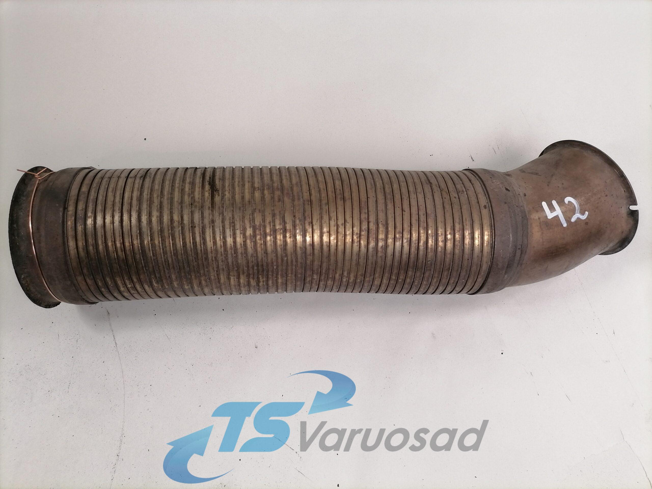 Scania Exhaust pipe 1529474 - Dušilec za Tovornjak: slika 1 Scania Exhaust pipe 1529474 - Dušilec za Tovornjak: slika 1
