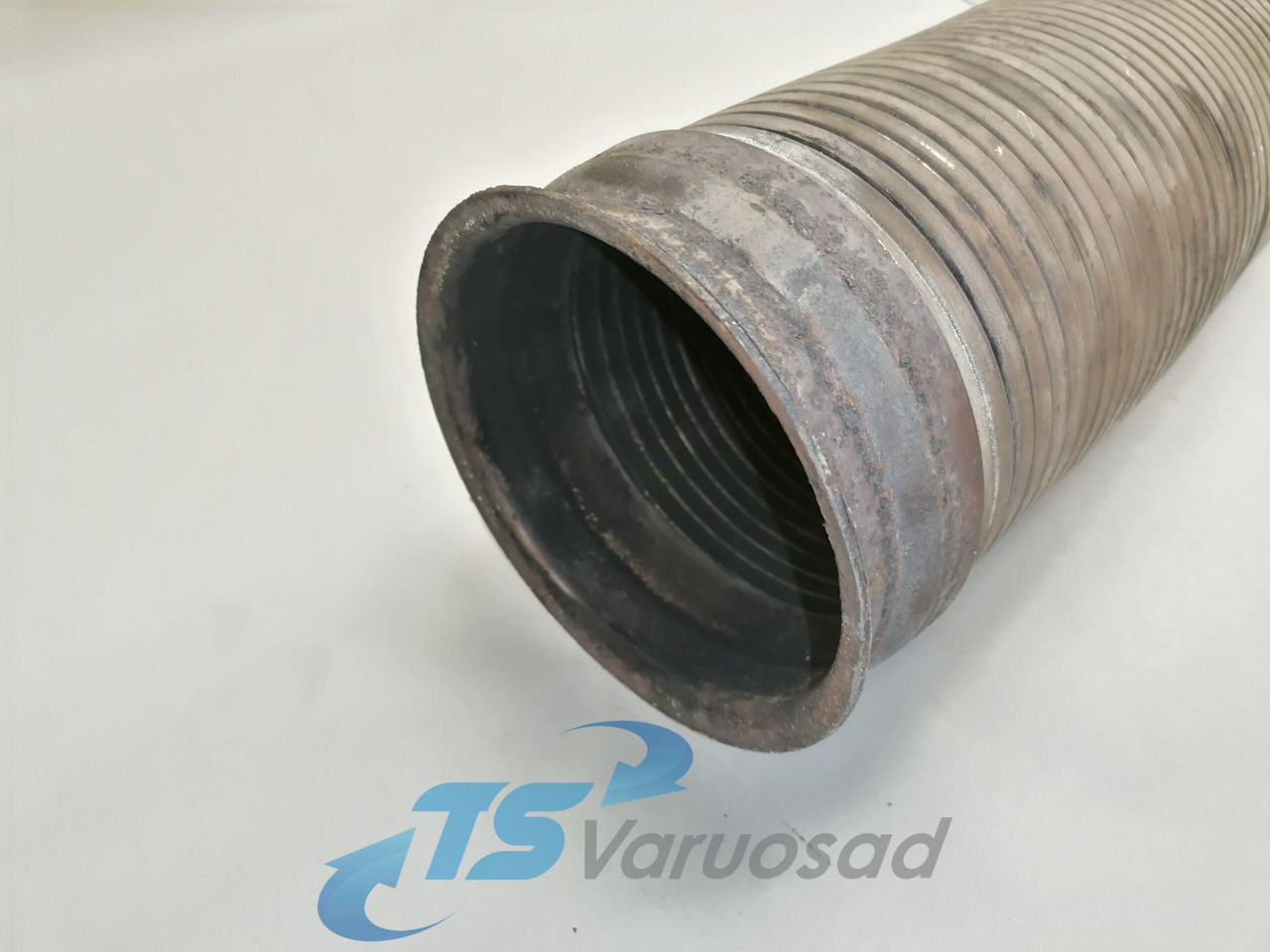Scania Exhaust pipe 1529474 - Dušilec za Tovornjak: slika 2 Scania Exhaust pipe 1529474 - Dušilec za Tovornjak: slika 2