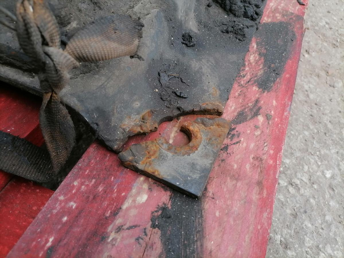 Scania Fifht wheel 1353631 - Spojni element za priklopnik za Tovornjak: slika 5 Scania Fifht wheel 1353631 - Spojni element za priklopnik za Tovornjak: slika 5