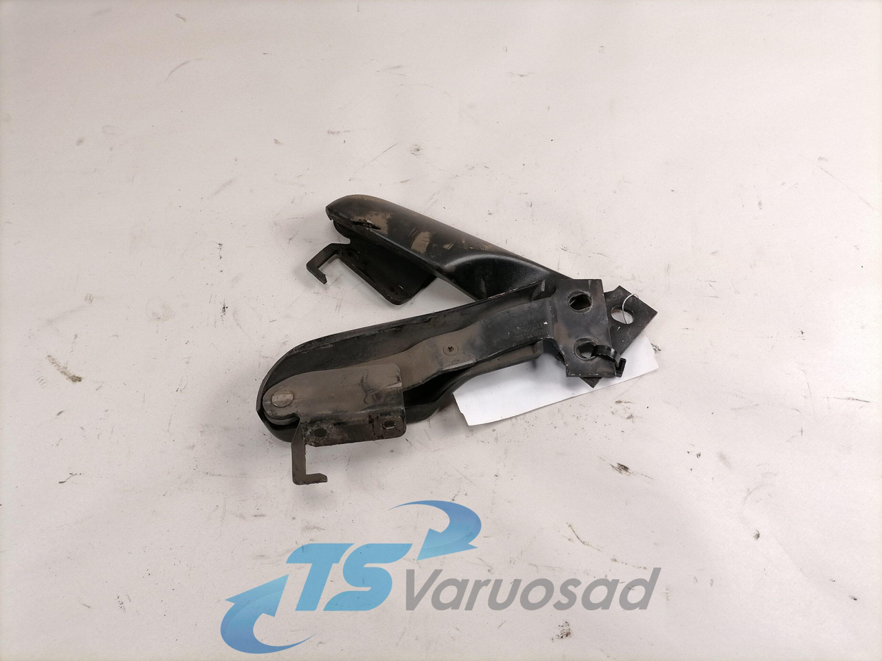 Scania Grille panel hinge 1451528 - Rešetka za Tovornjak: slika 1 Scania Grille panel hinge 1451528 - Rešetka za Tovornjak: slika 1