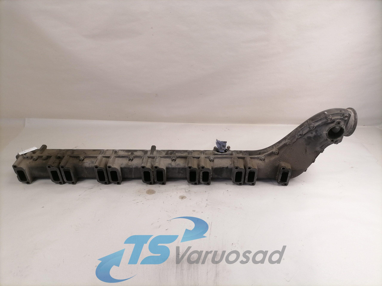 Scania Intake mainfold 1493717 - Sesalni kolektor za Tovornjak: slika 5 Scania Intake mainfold 1493717 - Sesalni kolektor za Tovornjak: slika 5