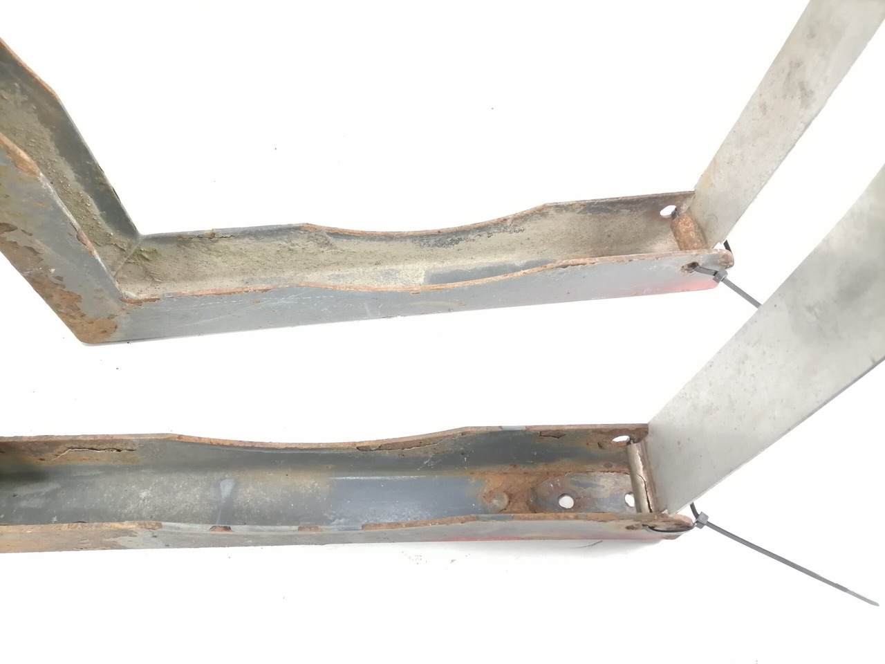 Scania Kandur, gaasiballoon 12345 - Rezervoar za gorivo za Tovornjak: slika 2 Scania Kandur, gaasiballoon 12345 - Rezervoar za gorivo za Tovornjak: slika 2