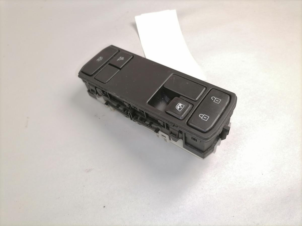 Scania Lüliti, klaasitõstuk 2569030 - Kabina za Tovornjak: slika 2 Scania Lüliti, klaasitõstuk 2569030 - Kabina za Tovornjak: slika 2