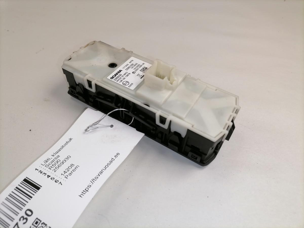 Scania Lüliti, klaasitõstuk 2569030 - Kabina za Tovornjak: slika 4 Scania Lüliti, klaasitõstuk 2569030 - Kabina za Tovornjak: slika 4