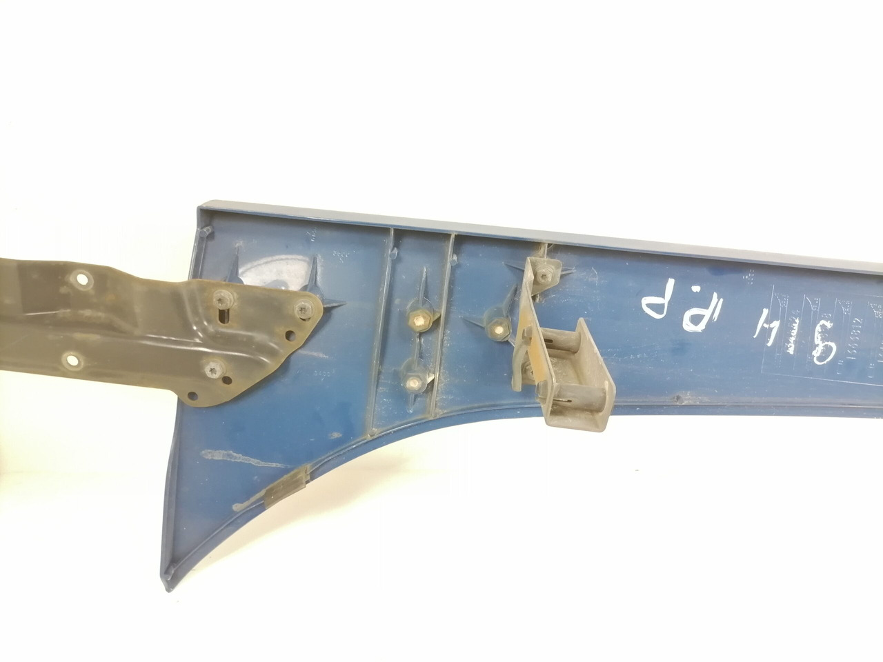 Scania Scania cab wind deflector, right side 1348520 - Aerodinamika/ Spojler za Tovornjak: slika 3 Scania Scania cab wind deflector, right side 1348520 - Aerodinamika/ Spojler za Tovornjak: slika 3