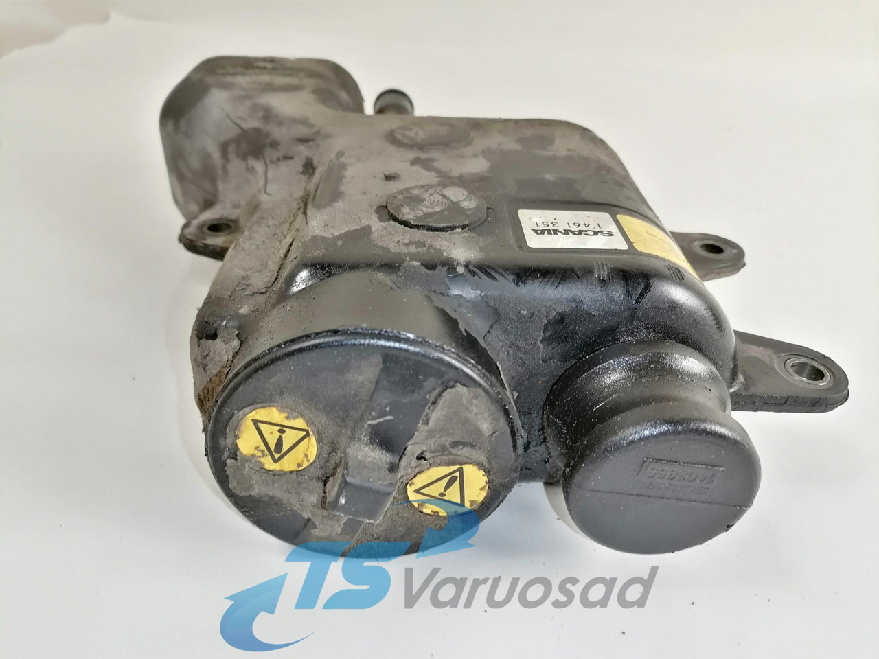 Scania Scania steering oil tank 1461351 - Cev za servo volan za Tovornjak: slika 4 Scania Scania steering oil tank 1461351 - Cev za servo volan za Tovornjak: slika 4