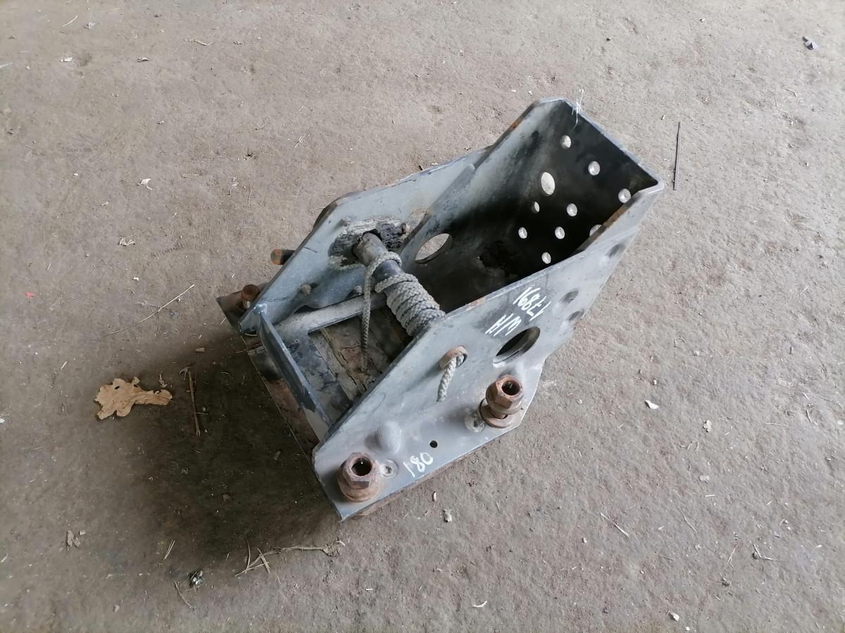 Scania Spare wheel carrier 1941033 - Univerzalni rezervni del za Tovornjak: slika 2 Scania Spare wheel carrier 1941033 - Univerzalni rezervni del za Tovornjak: slika 2