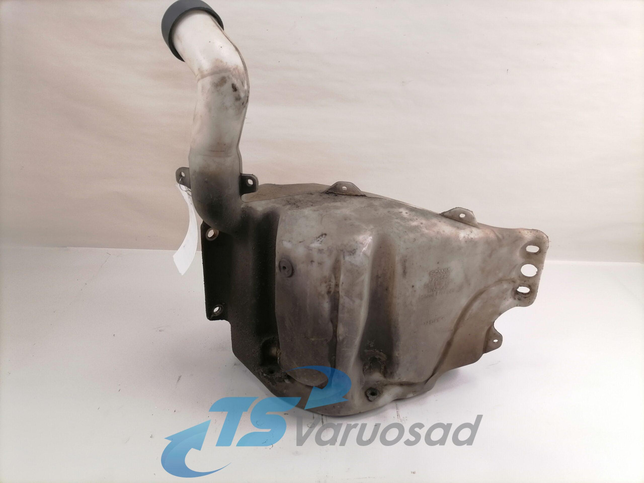 Scania Windscreen washer fluid tank 1772662 - Brisalec za Tovornjak: slika 5 Scania Windscreen washer fluid tank 1772662 - Brisalec za Tovornjak: slika 5