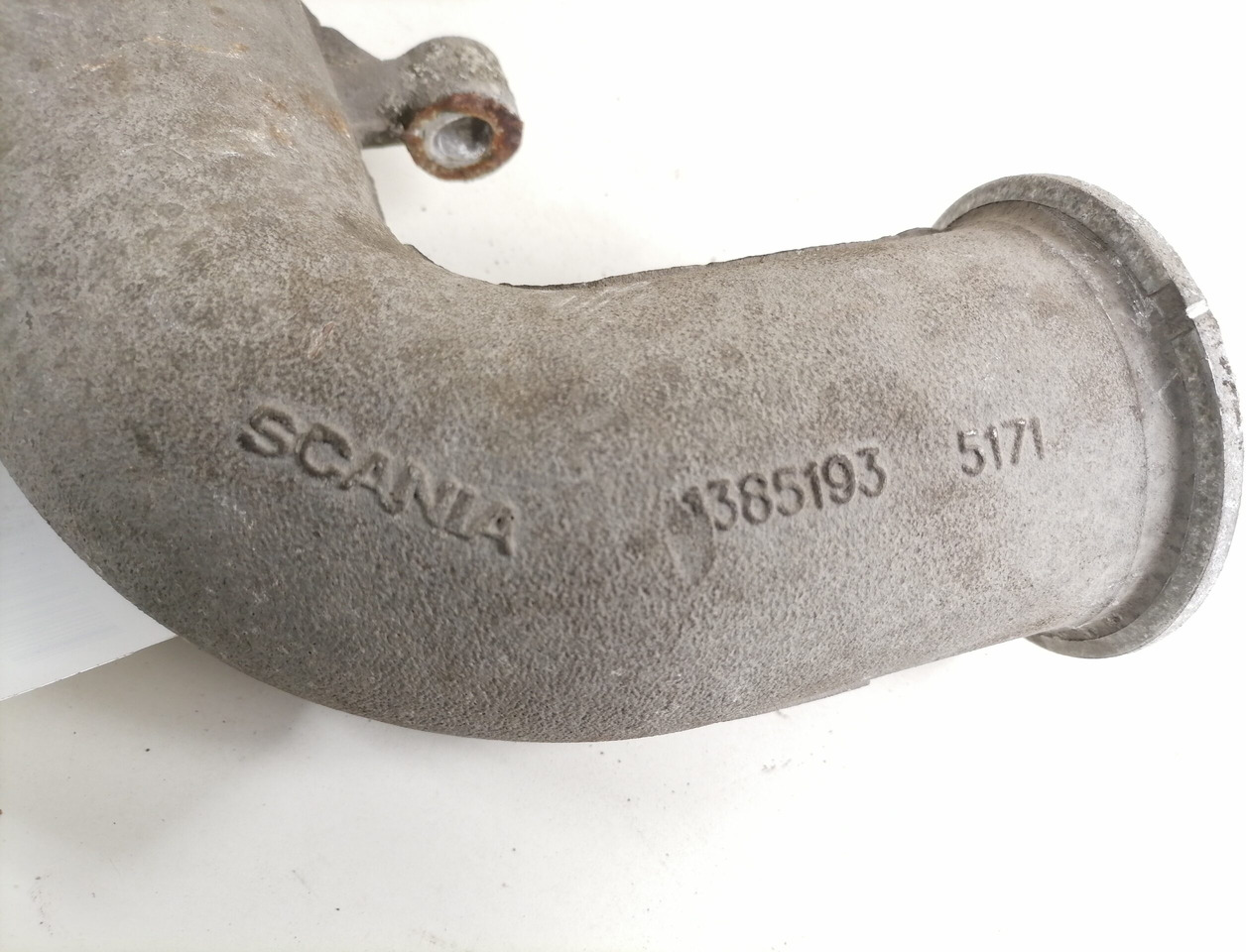 Scania intercooler pipe 1385193 - Vmesni hladilnik za Tovornjak: slika 4 Scania intercooler pipe 1385193 - Vmesni hladilnik za Tovornjak: slika 4