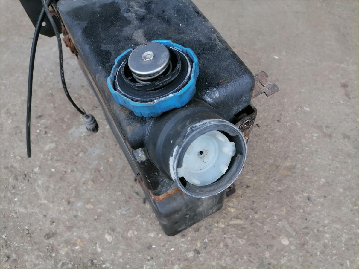 Volvo Ad Blue tank 82169309 - Sistem goriva za Tovornjak: slika 5 Volvo Ad Blue tank 82169309 - Sistem goriva za Tovornjak: slika 5