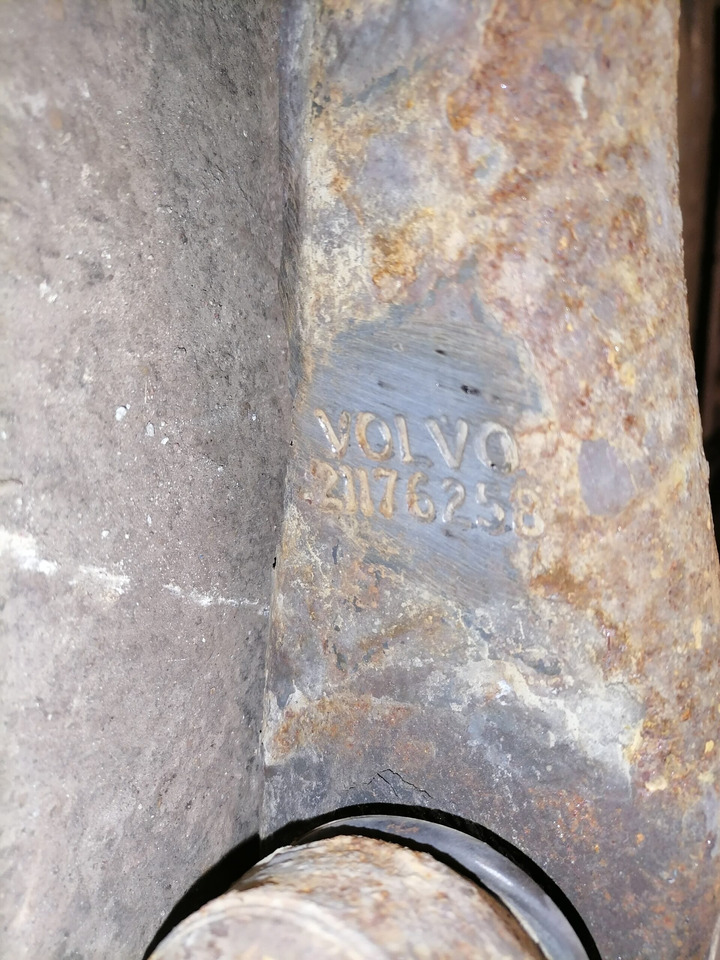 Volvo Anti-roll bar 21176258 - Stabilizator za Tovornjak: slika 2 Volvo Anti-roll bar 21176258 - Stabilizator za Tovornjak: slika 2