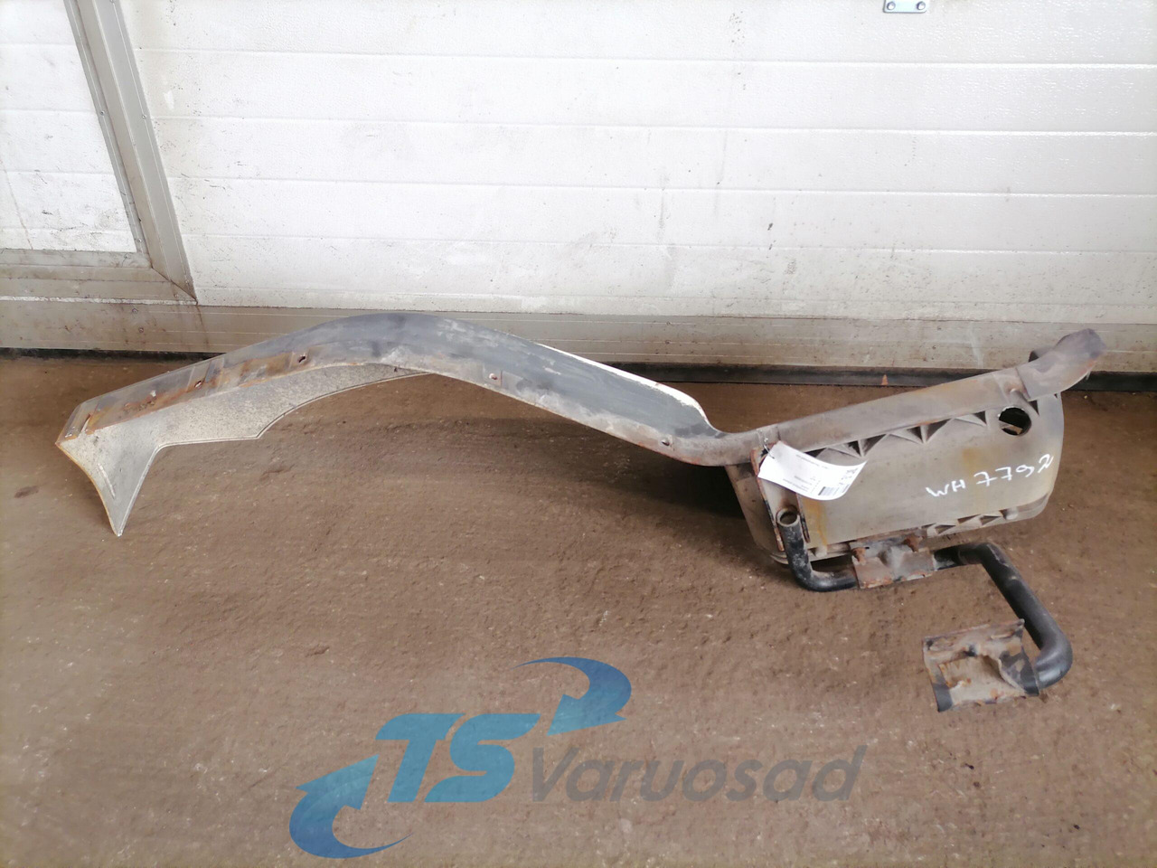 Volvo Astmelaua plastik 5010353498 - Vstopni prag za Tovornjak: slika 4 Volvo Astmelaua plastik 5010353498 - Vstopni prag za Tovornjak: slika 4