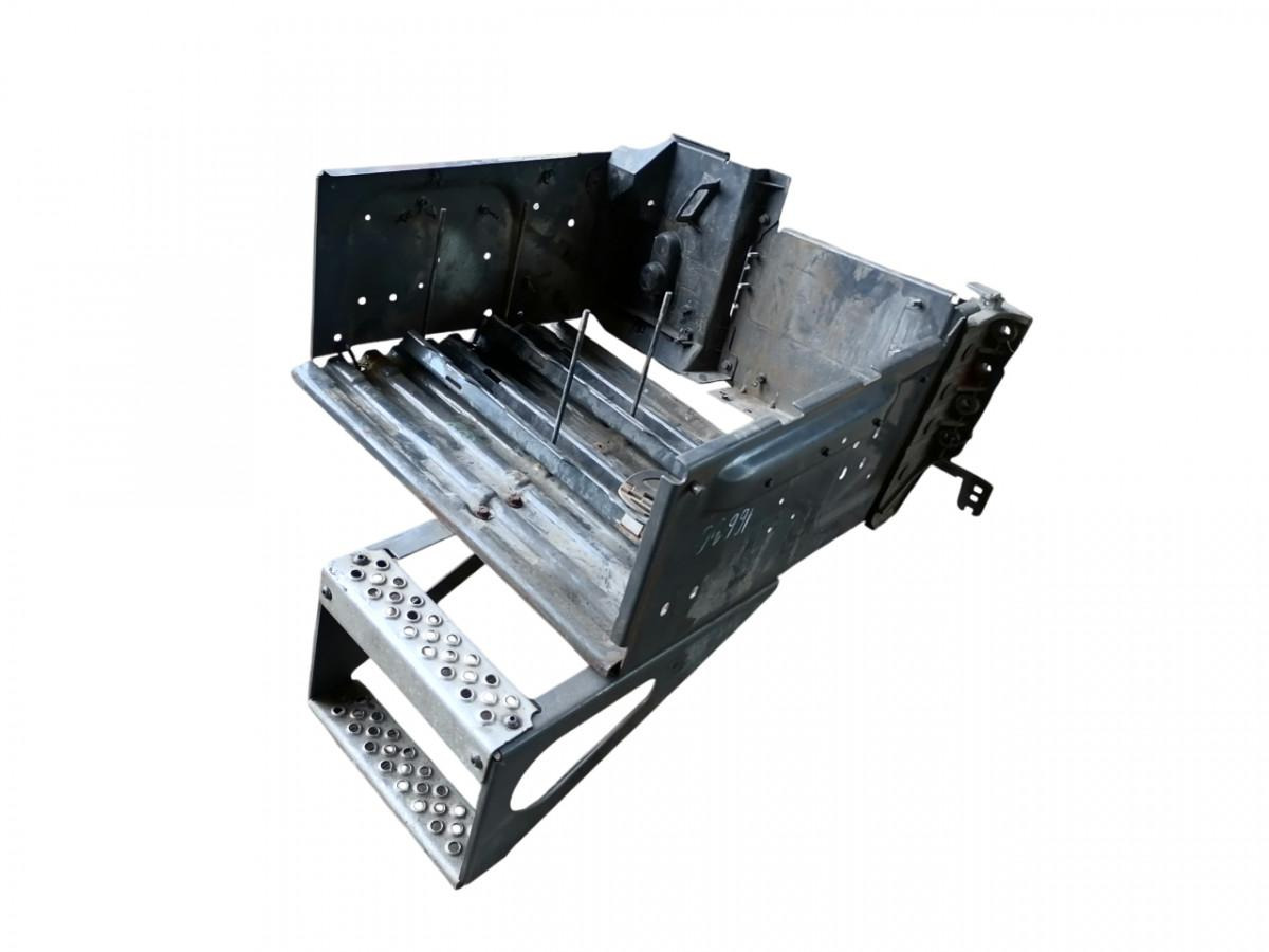 Volvo Battery box 22095787 - Akumulator za Tovornjak: slika 1 Volvo Battery box 22095787 - Akumulator za Tovornjak: slika 1