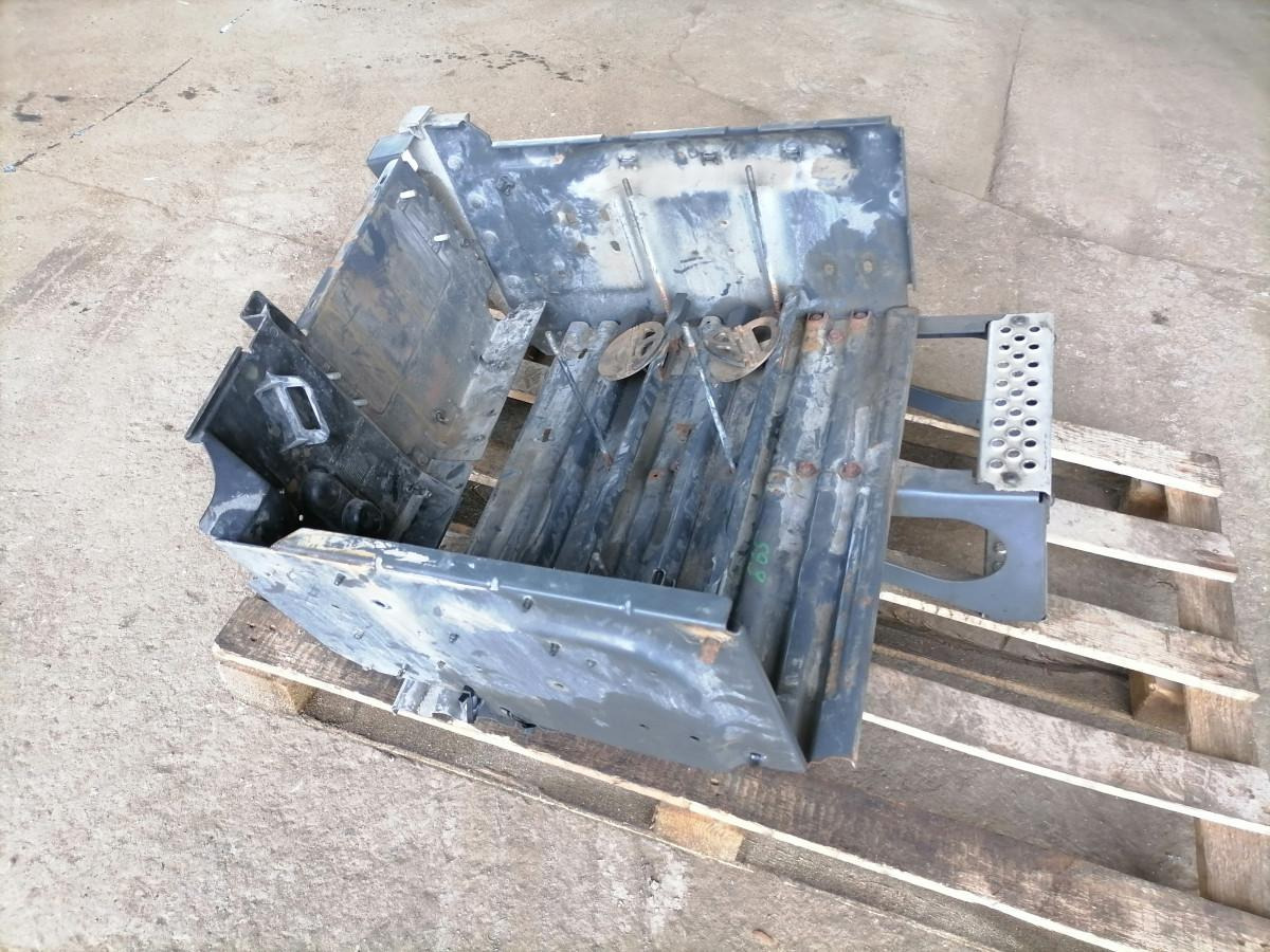 Volvo Battery box 22095787 - Akumulator za Tovornjak: slika 3 Volvo Battery box 22095787 - Akumulator za Tovornjak: slika 3