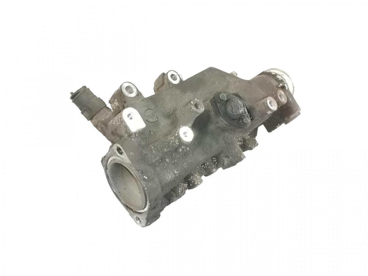 Volvo Coolant pipe 21813121 - Hladilni sistem za Tovornjak: slika 1 Volvo Coolant pipe 21813121 - Hladilni sistem za Tovornjak: slika 1