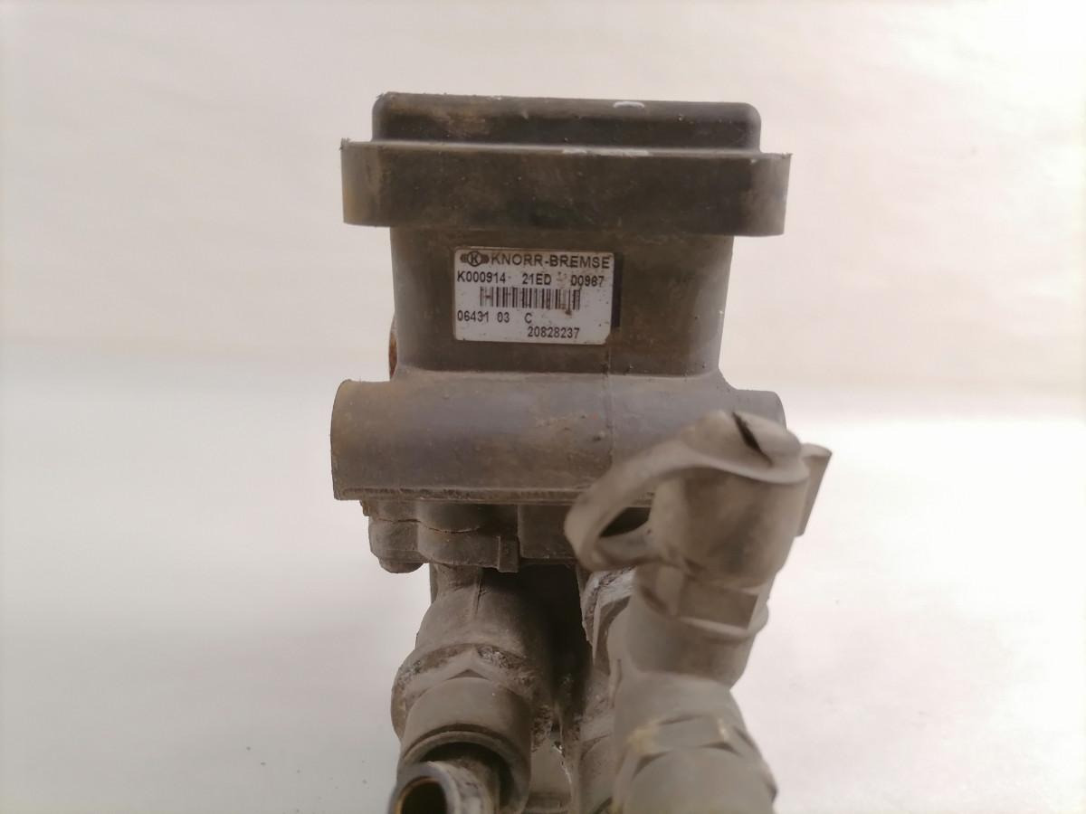 Volvo EBS brake valve 20828237 - Zavorni ventil za Tovornjak: slika 5 Volvo EBS brake valve 20828237 - Zavorni ventil za Tovornjak: slika 5