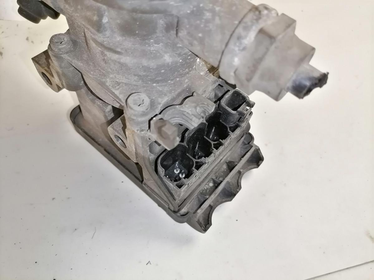 Volvo EBS brake valve 21114974 - Zavorni ventil za Tovornjak: slika 4 Volvo EBS brake valve 21114974 - Zavorni ventil za Tovornjak: slika 4