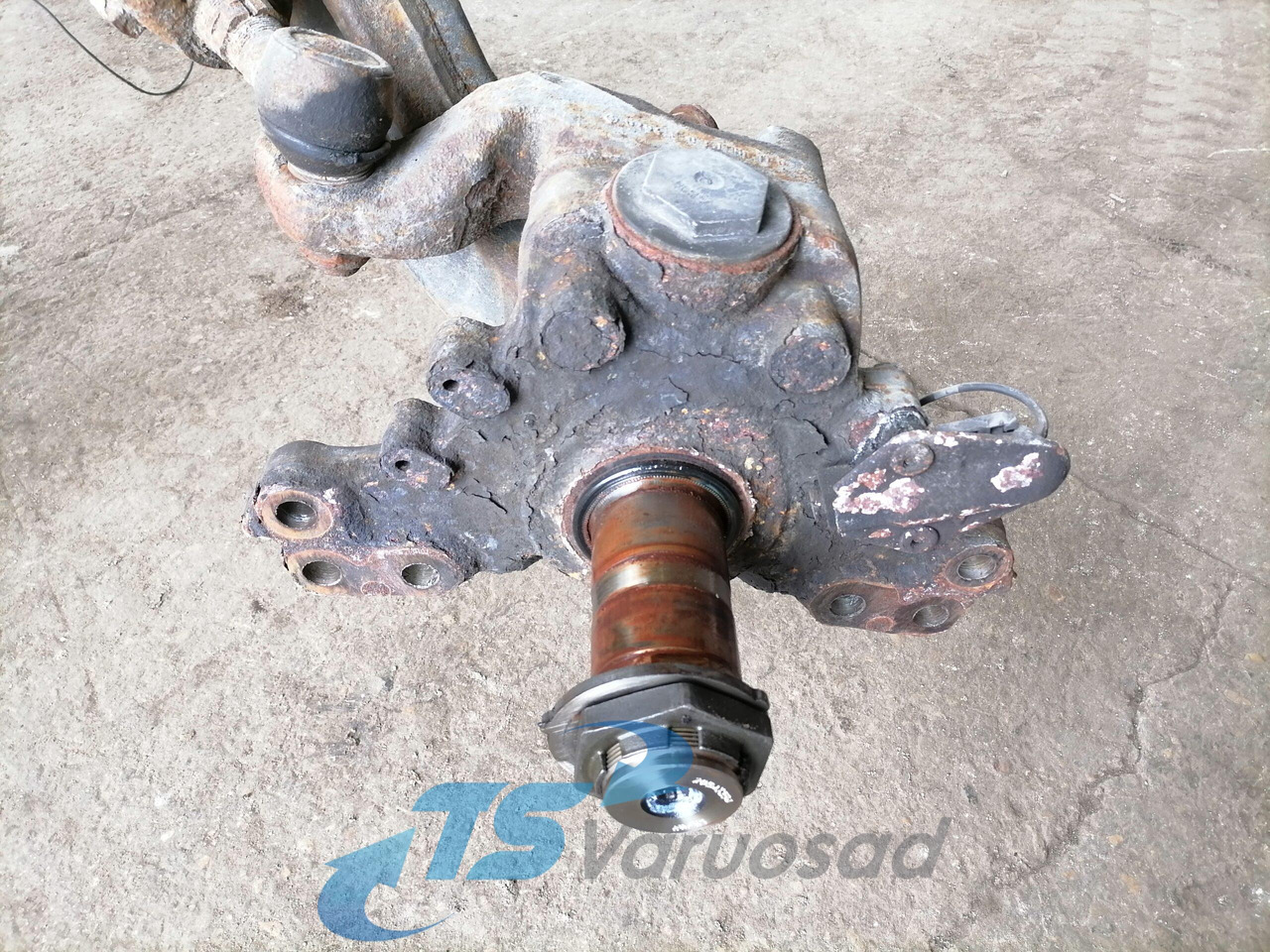 Volvo First axel housing 1026668 - Sprednja os za Tovornjak: slika 4 Volvo First axel housing 1026668 - Sprednja os za Tovornjak: slika 4