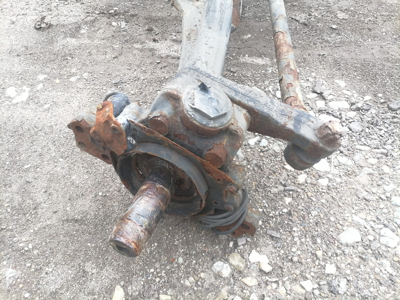 Volvo First axel housing 1026790 - Sprednja os za Tovornjak: slika 3 Volvo First axel housing 1026790 - Sprednja os za Tovornjak: slika 3