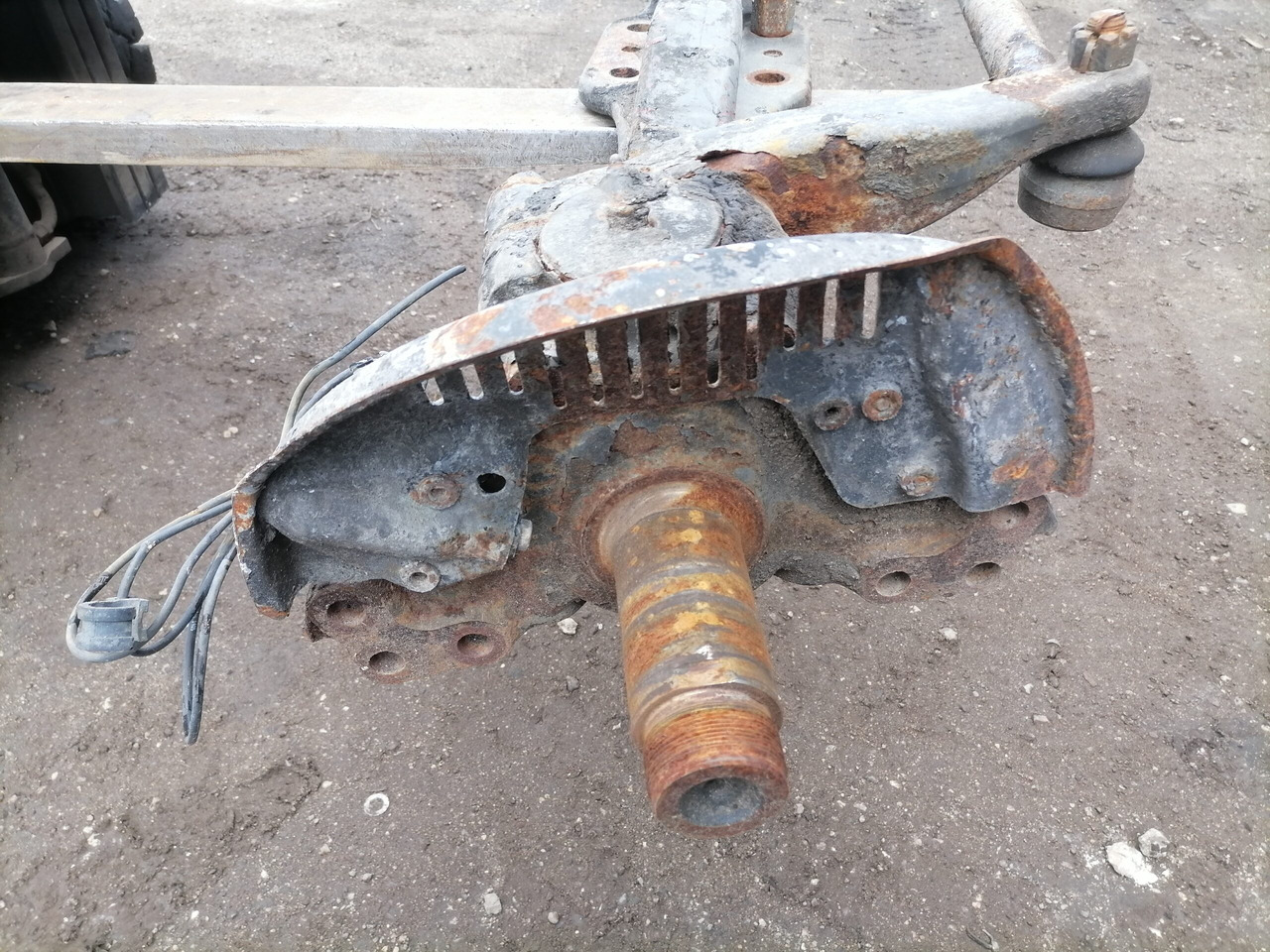 Volvo First axel housing 20399060 - Sprednja os za Tovornjak: slika 3 Volvo First axel housing 20399060 - Sprednja os za Tovornjak: slika 3