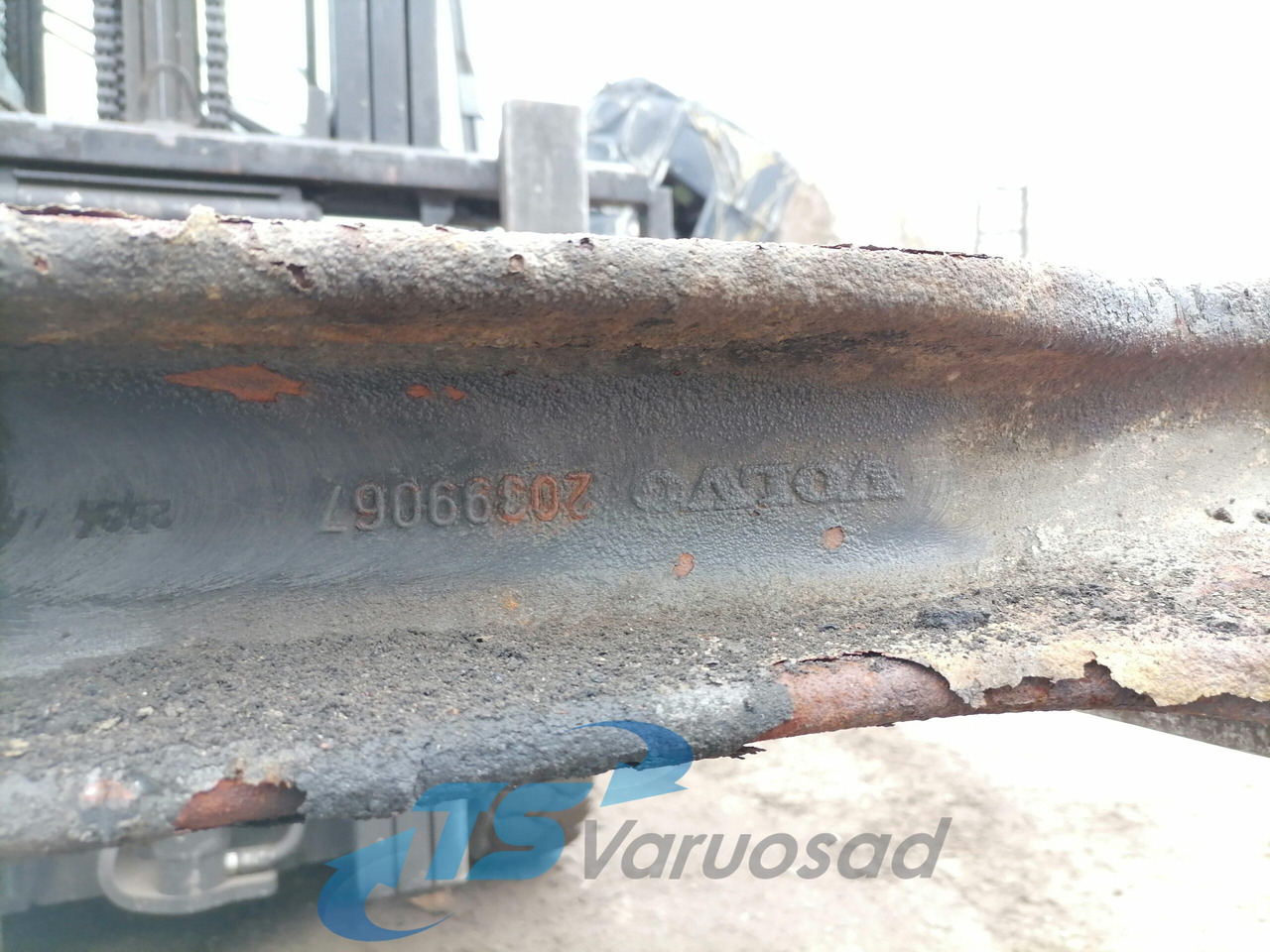 Volvo First axel housing 20399067 - Sprednja os za Tovornjak: slika 2 Volvo First axel housing 20399067 - Sprednja os za Tovornjak: slika 2
