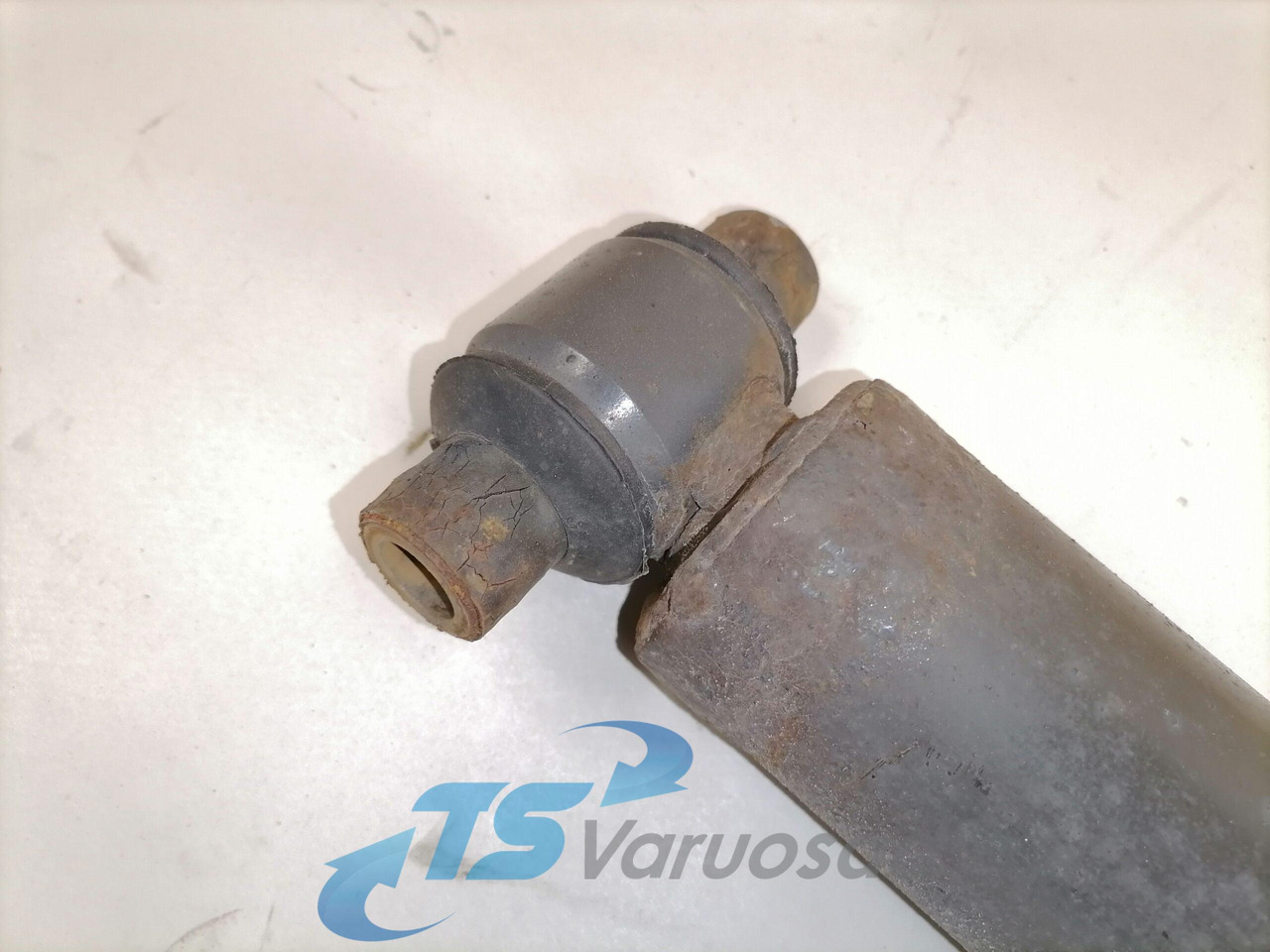 Volvo First axel shock absorber 21866530 - Amortizerji za Tovornjak: slika 2 Volvo First axel shock absorber 21866530 - Amortizerji za Tovornjak: slika 2