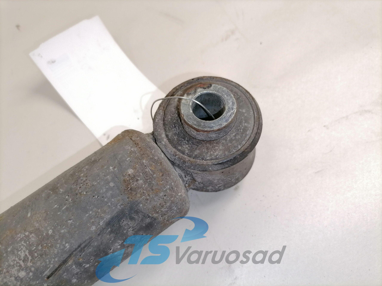 Volvo First axel shock absorber 21866530 - Amortizerji za Tovornjak: slika 3 Volvo First axel shock absorber 21866530 - Amortizerji za Tovornjak: slika 3