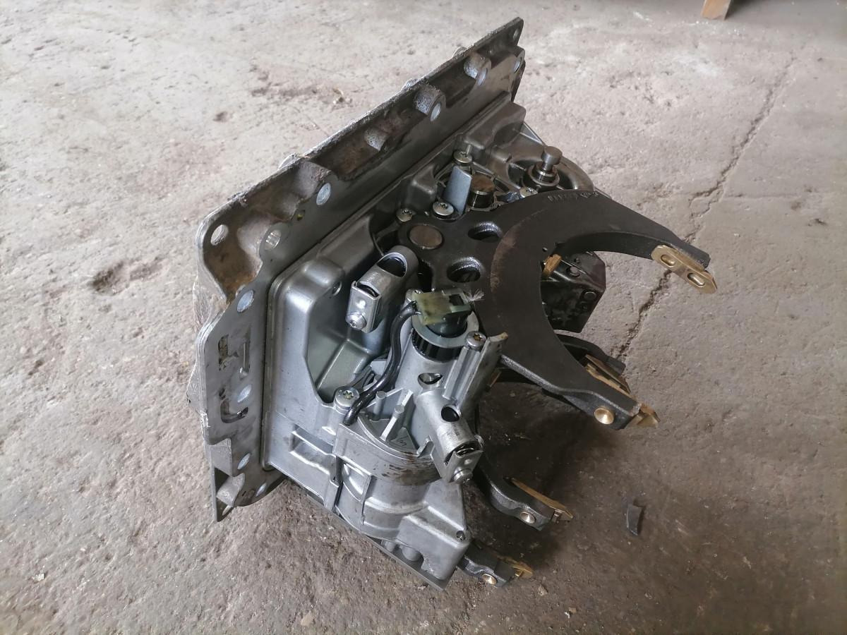 Volvo Gear control 4213674206 - Menjalnik in deli za Tovornjak: slika 4 Volvo Gear control 4213674206 - Menjalnik in deli za Tovornjak: slika 4