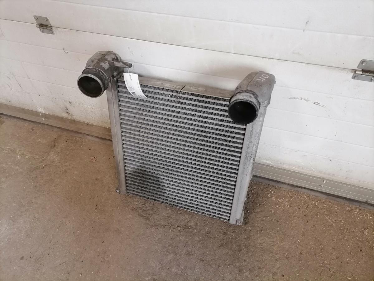 Volvo Intercooler radiator 21675284 - Vmesni hladilnik za Tovornjak: slika 2 Volvo Intercooler radiator 21675284 - Vmesni hladilnik za Tovornjak: slika 2