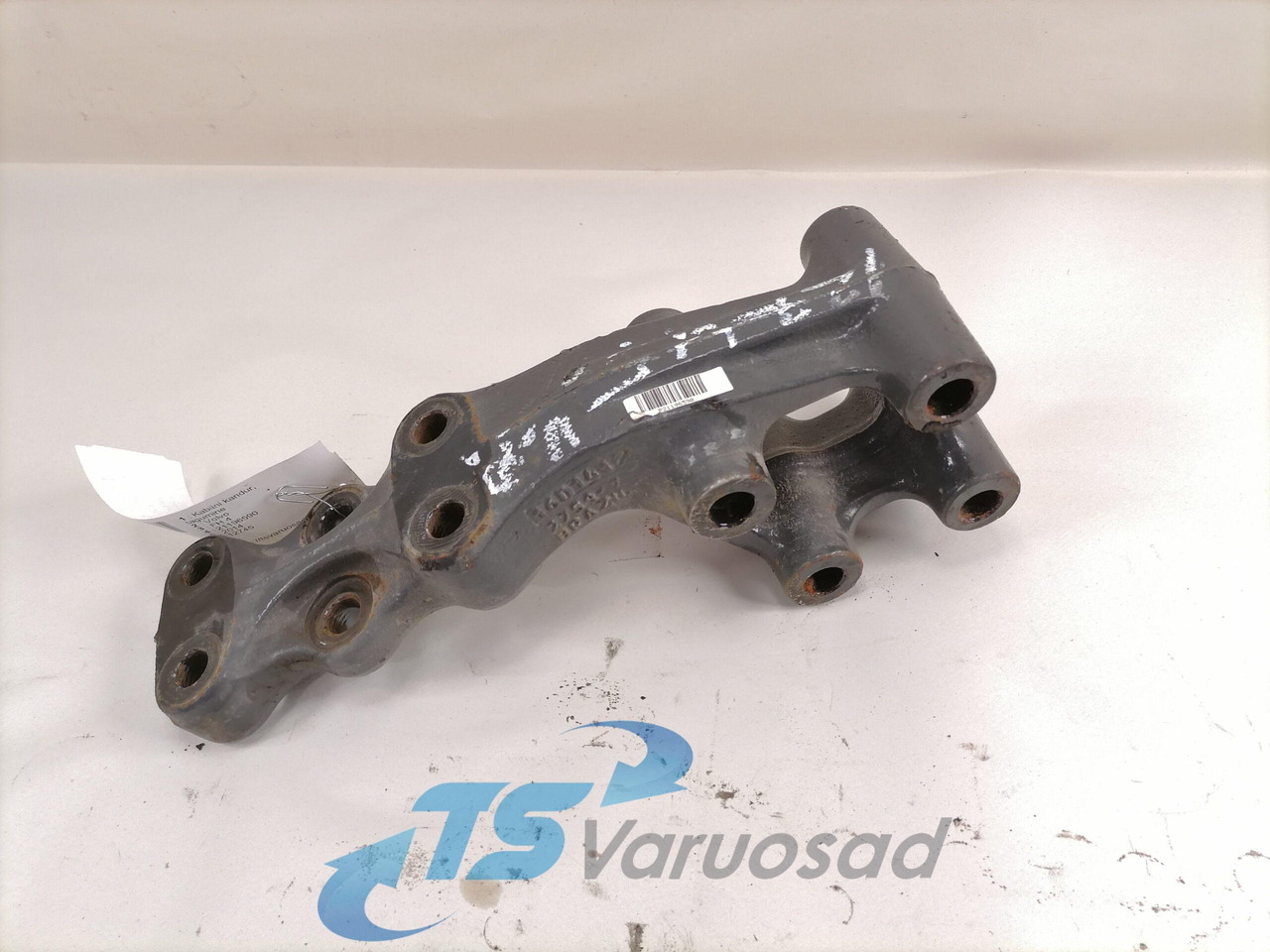 Volvo Kabiini kandur, tagumine 21196590 - Vzmetenje kabine za Tovornjak: slika 2 Volvo Kabiini kandur, tagumine 21196590 - Vzmetenje kabine za Tovornjak: slika 2