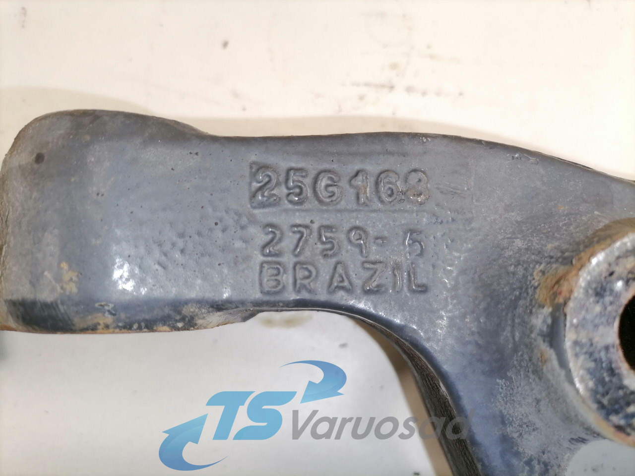 Volvo Kabiini kandur, tagumine 21196590 - Vzmetenje kabine za Tovornjak: slika 3 Volvo Kabiini kandur, tagumine 21196590 - Vzmetenje kabine za Tovornjak: slika 3