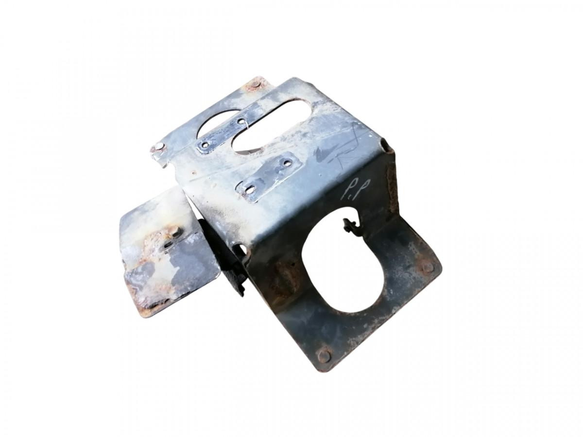 Volvo Mudguard bracket 21717677 - Univerzalni rezervni del za Tovornjak: slika 1 Volvo Mudguard bracket 21717677 - Univerzalni rezervni del za Tovornjak: slika 1