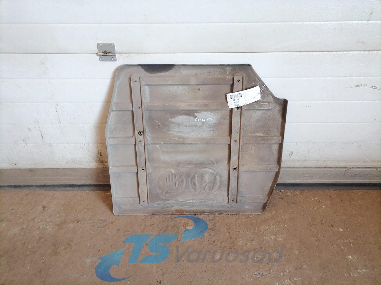 Volvo Muffler cover 21638275 - Dušilec za Tovornjak: slika 2 Volvo Muffler cover 21638275 - Dušilec za Tovornjak: slika 2