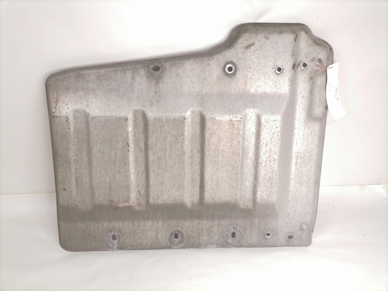 Volvo Muffler cover 22223839 - Dušilec za Tovornjak: slika 2 Volvo Muffler cover 22223839 - Dušilec za Tovornjak: slika 2