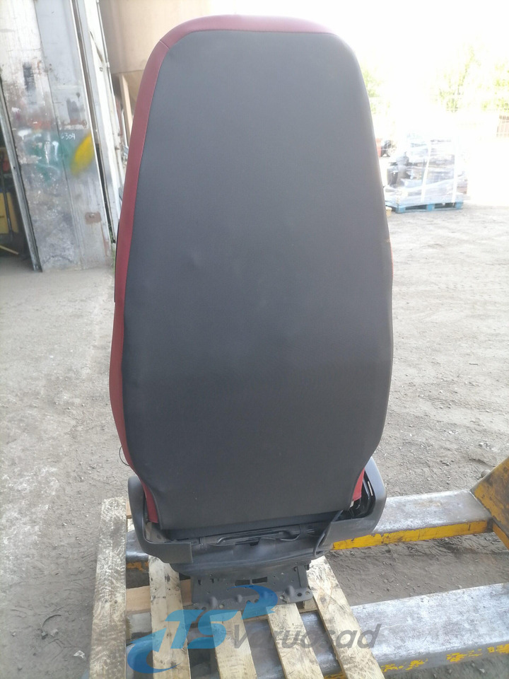 Volvo Passenger seat 82201647 - Sedež za Tovornjak: slika 2 Volvo Passenger seat 82201647 - Sedež za Tovornjak: slika 2