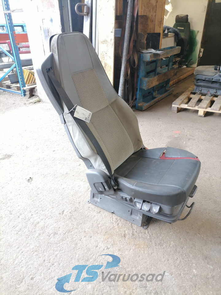 Volvo Passenger seat - Sedež za Tovornjak: slika 2 Volvo Passenger seat - Sedež za Tovornjak: slika 2
