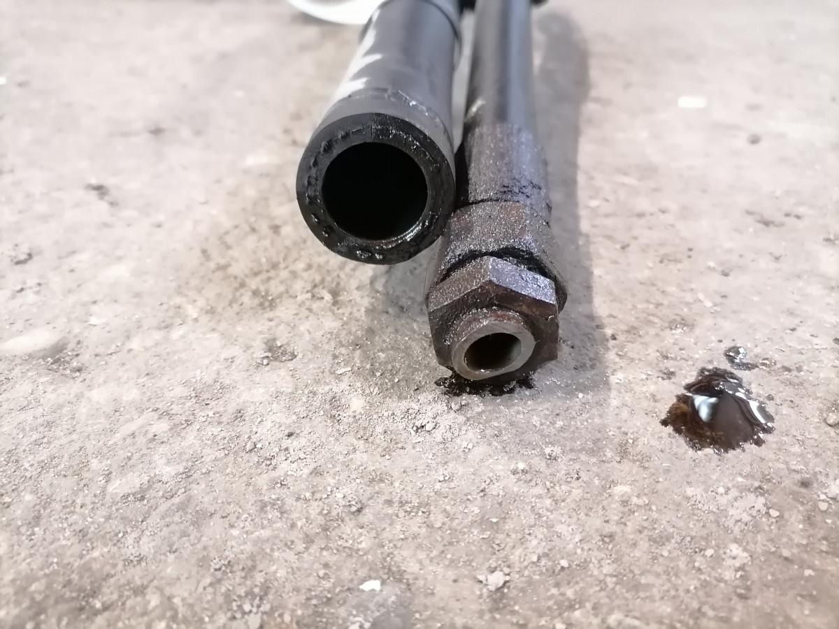 Volvo Roolisüsteemi õlitoru 20797999 - Cev za servo volan za Tovornjak: slika 3 Volvo Roolisüsteemi õlitoru 20797999 - Cev za servo volan za Tovornjak: slika 3