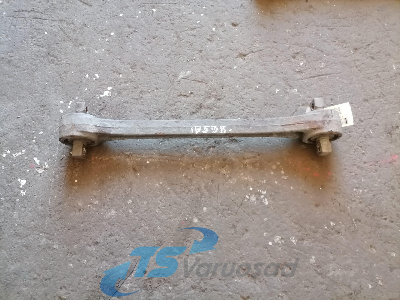 Volvo Torque rod 21196798 - Os in deli za Tovornjak: slika 1 Volvo Torque rod 21196798 - Os in deli za Tovornjak: slika 1