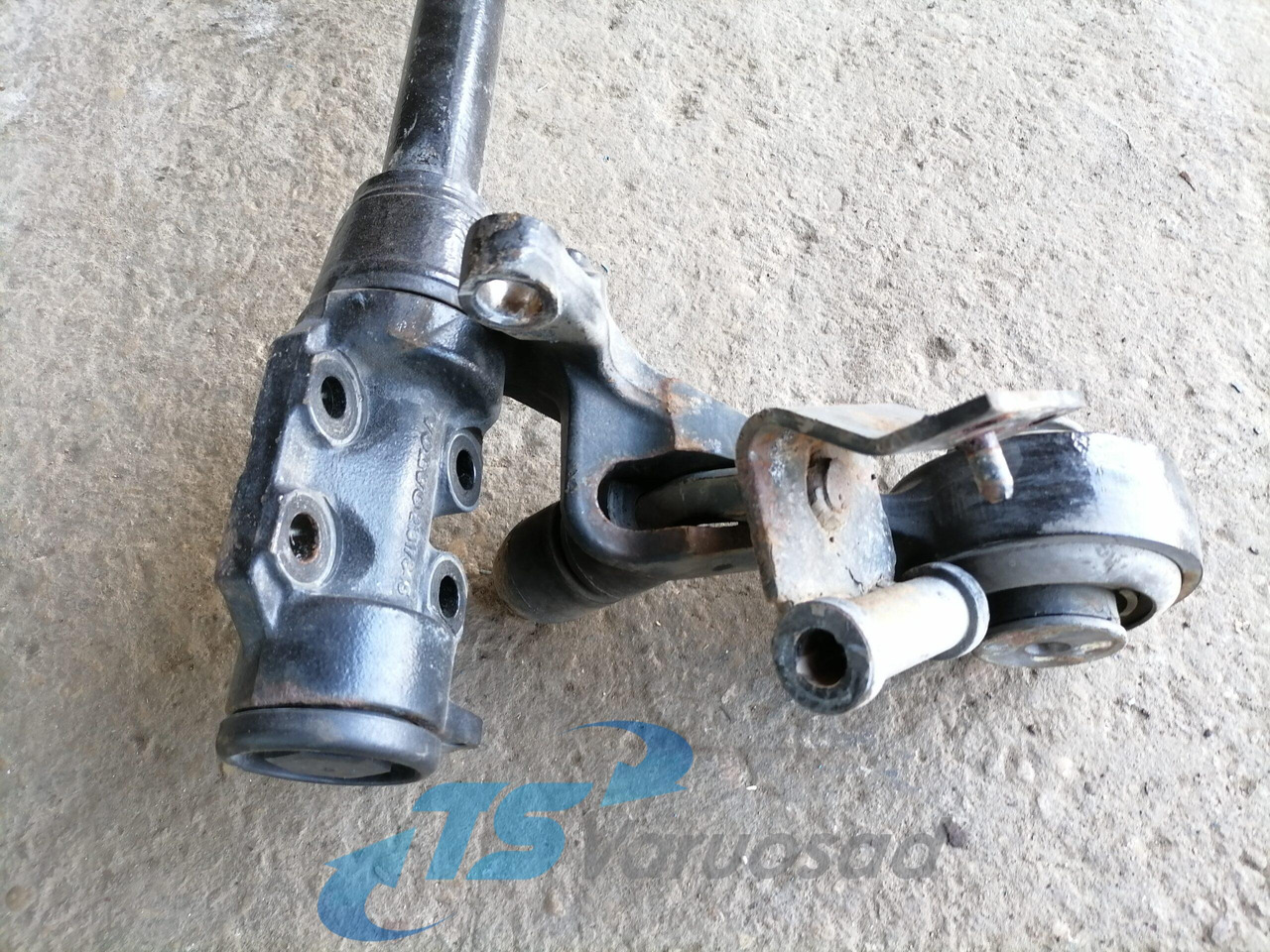 Volvo Volvo FH kabiini torsioonvarras 22004643 - Vzmetenje kabine za Tovornjak: slika 3 Volvo Volvo FH kabiini torsioonvarras 22004643 - Vzmetenje kabine za Tovornjak: slika 3
