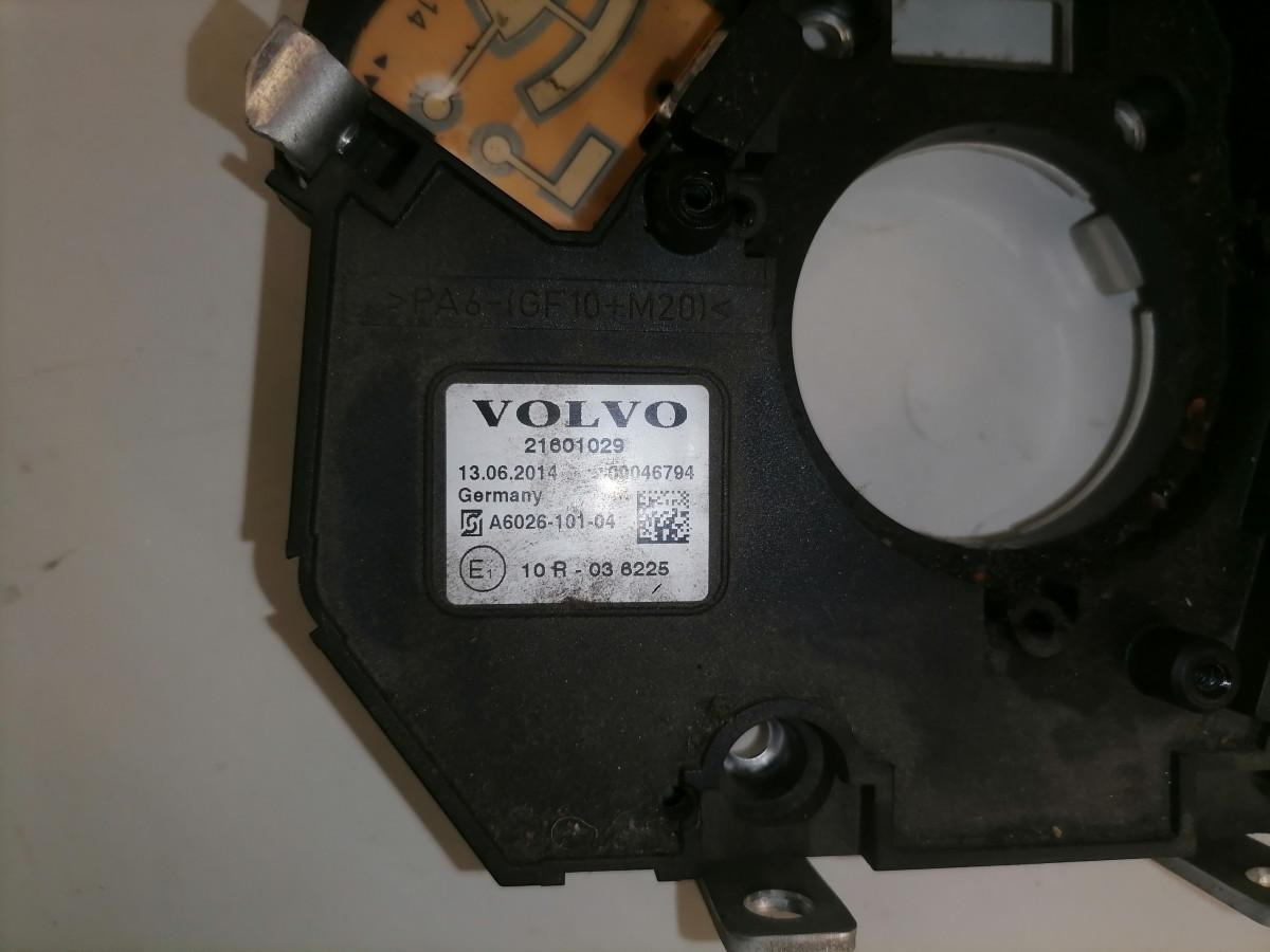 Volvo Volvo rooli lülitite kandur 21601029 - Kabina za Tovornjak: slika 5 Volvo Volvo rooli lülitite kandur 21601029 - Kabina za Tovornjak: slika 5