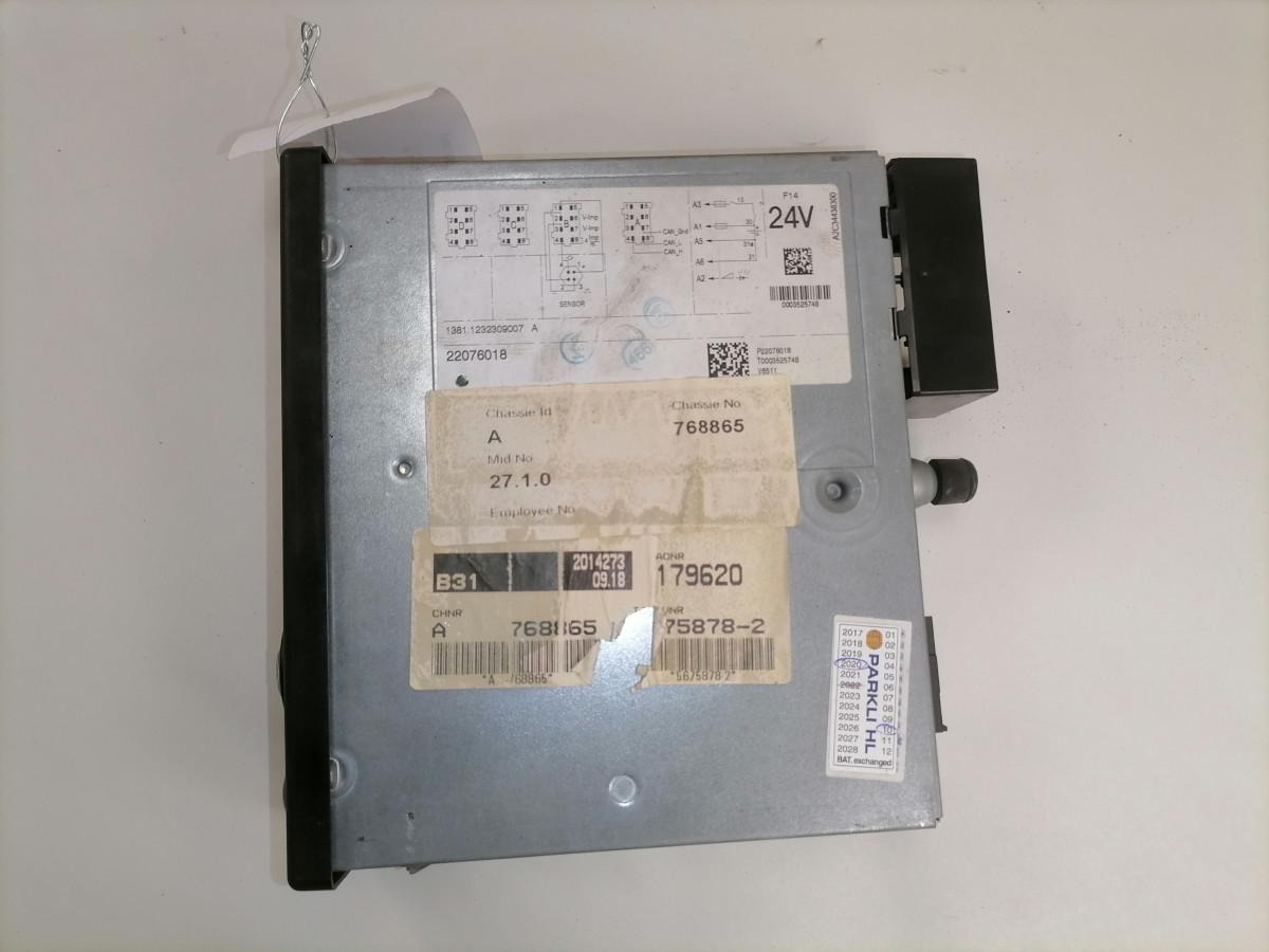 Volvo tachograph 22076018 - Tahograf za Tovornjak: slika 4 Volvo tachograph 22076018 - Tahograf za Tovornjak: slika 4