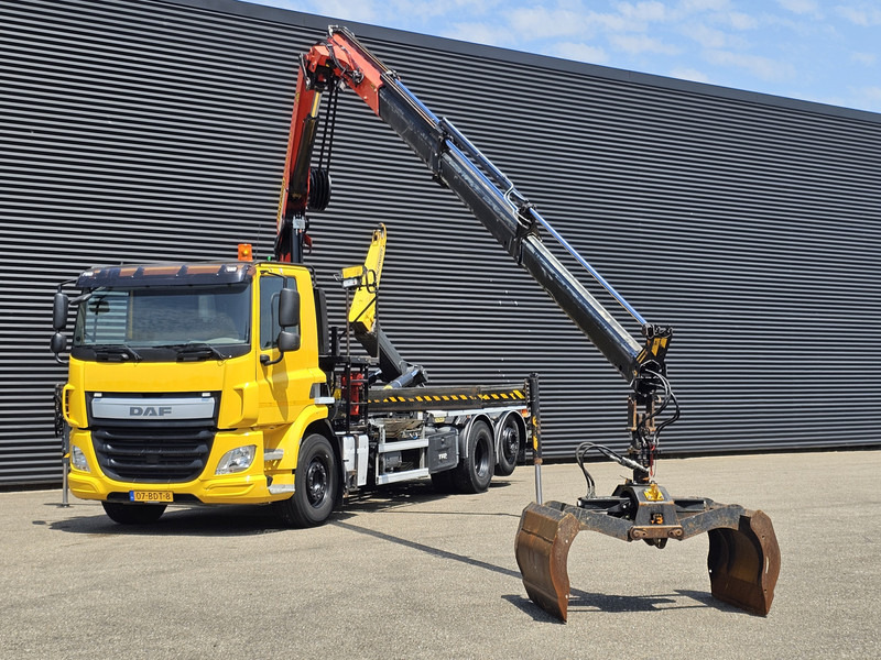 DAF CF 330 6x2-4 / PALFINGER CRANE + HOOKLIFT - Kotalni prekucni tovornjak, Tovornjak z dvigalom: slika 5 DAF CF 330 6x2-4 / PALFINGER CRANE + HOOKLIFT - Kotalni prekucni tovornjak, Tovornjak z dvigalom: slika 5