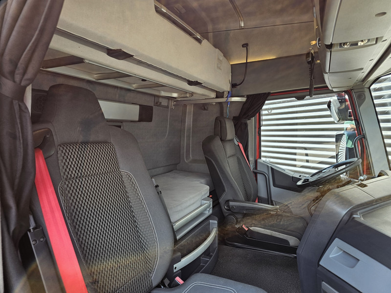 Tovornjak s ponjavo Renault T380 4x2 / BDF / 2 X BOX / PRITSCHE /: slika 13